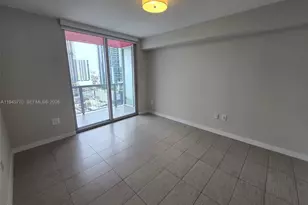 117 SW 10th St, Miami, FL 33130 - Photo 15