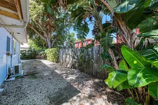 551 NE 61st St, Miami, FL 33137 - Photo 9