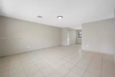 511 NW 93rd St #513, Miami Shores, FL 33150 - Photo 3