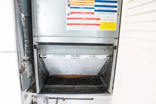 220 SW 9th Ave, Hallandale Beach, FL 33009 - Photo 5