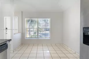 1101 SW 86th Ave, Pembroke Pines, FL 33025 - Photo 11