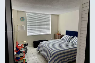 2750 NE 183rd St #705, Aventura, FL 33160 - Photo 9