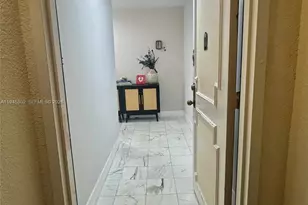 2750 NE 183rd St, Aventura, FL 33160 - Photo 17