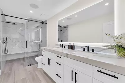 6980 NW 6th Ct, Plantation, FL 33317 - Photo 19