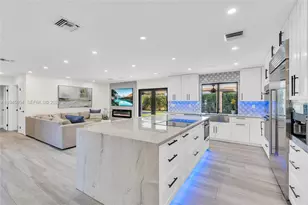 6980 NW 6th Ct, Plantation, FL 33317 - Photo 9