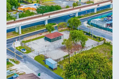 6801 NW 27th Ave, Miami, FL 33147 - Photo 21