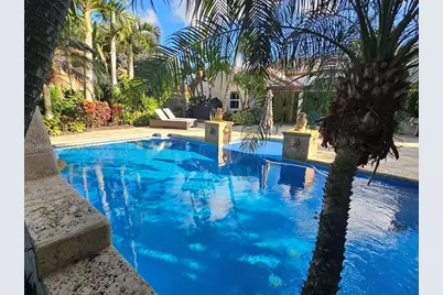 3070 Perriwinkle Cir, Davie, FL 33328 - Photo 5