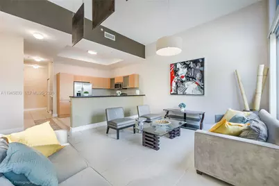 140 S Dixie Hwy #TH101, Hollywood, FL 33020 - Photo 1