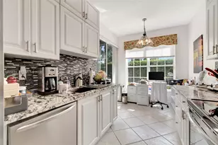 6560 Villa Sonrisa Dr, Boca Raton, FL 33433 - Photo 5