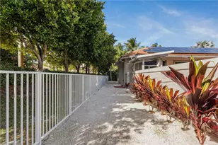 1499 Victoria Isle Dr, Weston, FL 33327 - Photo 27