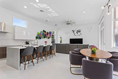 1499 Victoria Isle Dr, Weston, FL 33327 - Photo 5