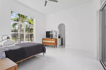 1499 Victoria Isle Dr, Weston, FL 33327 - Photo 19