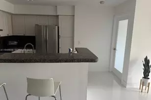 19555 E Country Club Dr, Aventura, FL 33180 - Photo 7