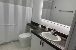 19555 E Country Club Dr, Aventura, FL 33180 - Photo 15