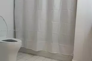 19555 E Country Club Dr, Aventura, FL 33180 - Photo 15