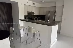 19555 E Country Club Dr, Aventura, FL 33180 - Photo 5