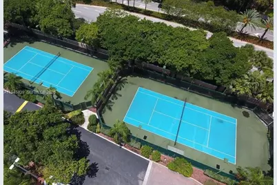 19555 E Country Club Dr #8507, Aventura, FL 33180 - Photo 25