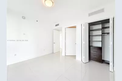 475 Brickell Ave #4215, Miami, FL 33131 - Photo 27