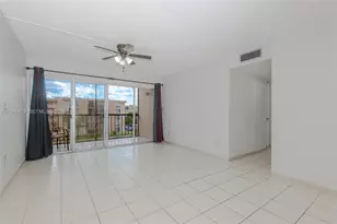 9150 Fontainebleau Blvd, Miami, FL 33172 - Photo 3