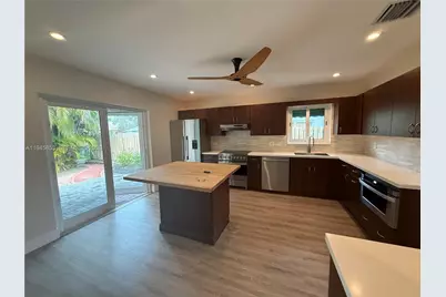 407 SE 4th Ter #407, Dania Beach, FL 33004 - Photo 1