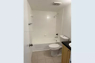 9977 Nob Hill Ln #9977, Sunrise, FL 33351 - Photo 15