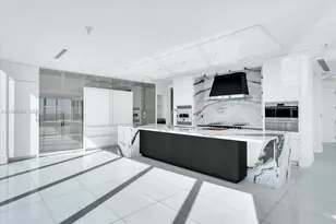 17975 Collins Ave, Sunny Isles Beach, FL 33160 - Photo 5