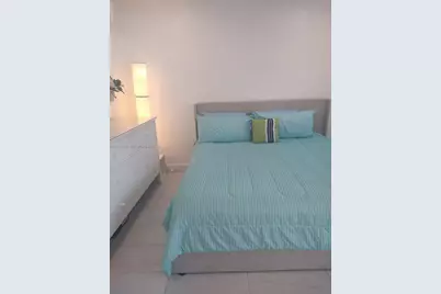 600 Layne Blvd #122, Hallandale Beach, FL 33009 - Photo 11