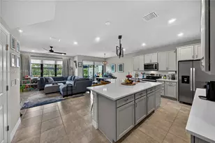 4409 W Appleton Cir W, Oakland Park, FL 33309 - Photo 3