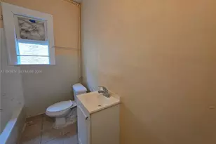 1005 SW 19th Ave, Miami, FL 33135 - Photo 15