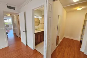 1300 NE Miami Gardens Dr, Miami, FL 33179 - Photo 13