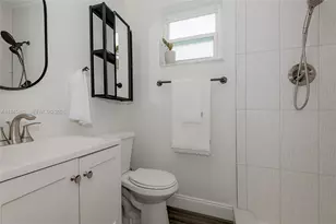 4400 NW 45th Ct, Tamarac, FL 33319 - Photo 21