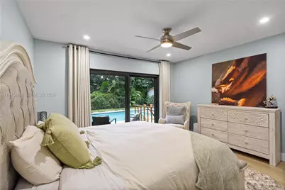 1106 NE 119th St, Biscayne Park, FL 33161 - Photo 23