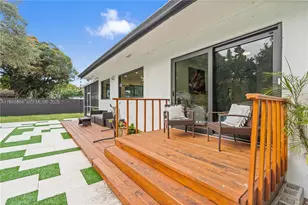 1106 NE 119th St, Biscayne Park, FL 33161 - Photo 47