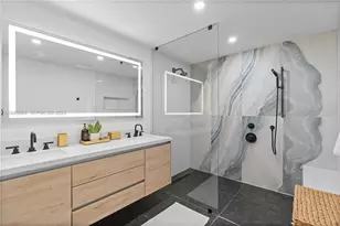 1106 NE 119th St, Biscayne Park, FL 33161 - Photo 29