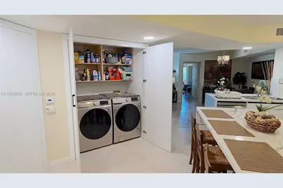9539 Weldon Cir #F207, Tamarac, FL 33321 - Photo 3