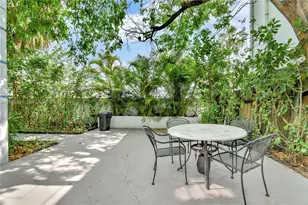 1619 Meridian Ave, Miami Beach, FL 33139 - Photo 5