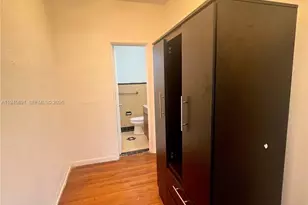 1619 Meridian Ave, Miami Beach, FL 33139 - Photo 13