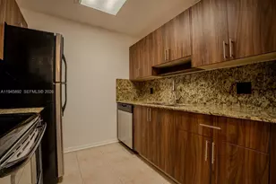 1551 SW 135th Terrace, Pembroke Pines, FL 33027 - Photo 9