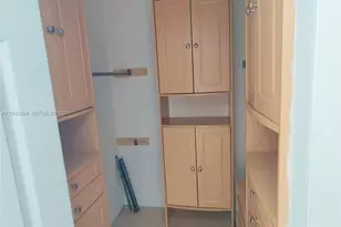 2275 Biscayne Blvd, Miami, FL 33137 - Photo 13