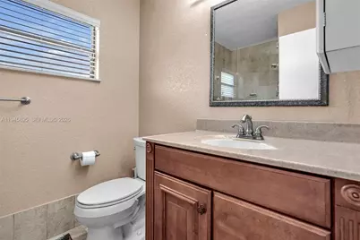 8221 Pine Dr #61, Tamarac, FL 33321 - Photo 9