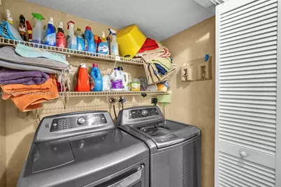 8221 Pine Dr #61, Tamarac, FL 33321 - Photo 13