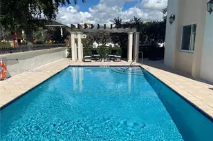 22 Salamanca Ave, Coral Gables, FL 33134 - Photo 19