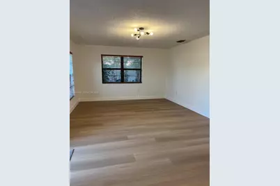 1045 SW 122nd Ct, Miami, FL 33184 - Photo 39