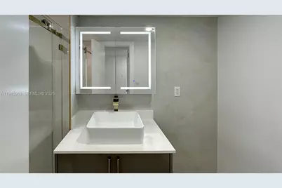 2750 NE 183rd St #1109, Aventura, FL 33160 - Photo 13