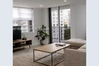 2750 NE 183rd St #1109, Aventura, FL 33160 - Photo 5