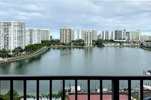 2750 NE 183rd St, Aventura, FL 33160 - Photo 19