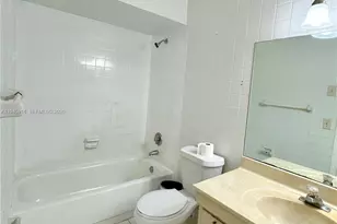 2500 SW 81st Ave, Davie, FL 33324 - Photo 7