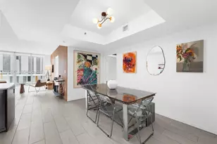 55 SE 6th St, Miami, FL 33131 - Photo 3