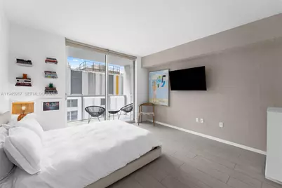 55 SE 6th St #2600, Miami, FL 33131 - Photo 11