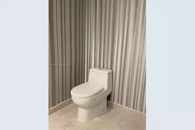 488 NE 18th St #1715, Miami, FL 33132 - Photo 37